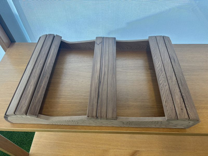 Leseno naslonjalo za zg. del telesa - les cedra